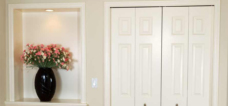 residential closet door repair in Poinciana